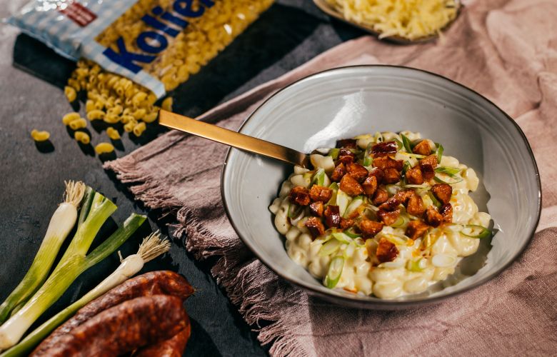 Recept → Kolienka so syrovou omáčkou a klobáskou Recept → Kolienka so syrovou omáčkou a klobáskou