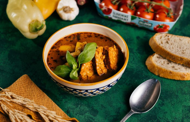 Recept → Vegánsky guláš Recept → Vegánsky guláš