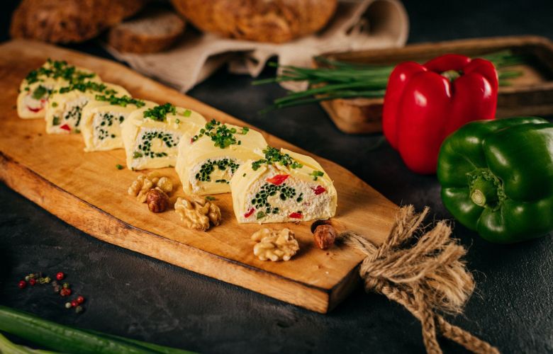 Recept → SYROVÁ ROLÁDA S PAPRIKOU Recept → SYROVÁ ROLÁDA S PAPRIKOU