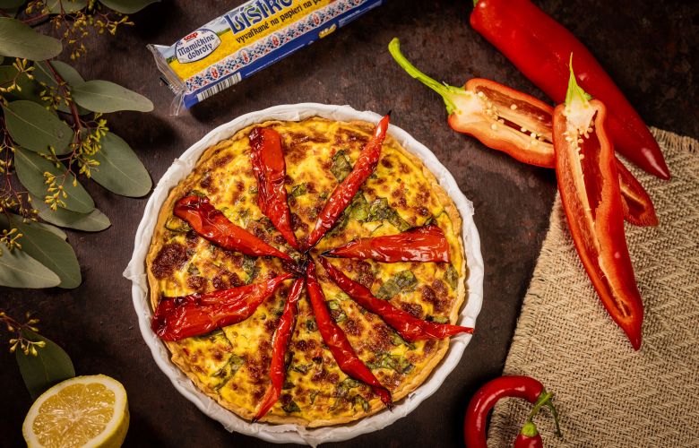 Recept → SLANÝ KOLÁČ S MEDVEDÍM CESNAKOM A PEČENÝMI PAPRIKAMI Recept → SLANÝ KOLÁČ S MEDVEDÍM CESNAKOM A PEČENÝMI PAPRIKAMI