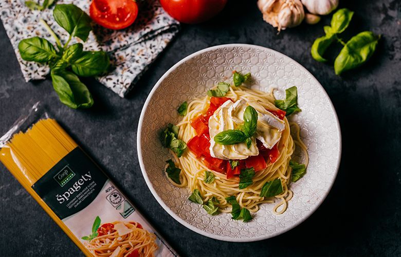 Recept → CESTOVINY S PARADAJKAMI A PLESŇOVÝM SYROM Recept → CESTOVINY S PARADAJKAMI A PLESŇOVÝM SYROM