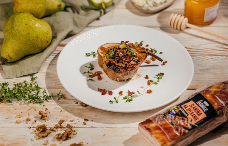 Recept → HRUŠKA S MODRÝM SYROM Recept → HRUŠKA S MODRÝM SYROM